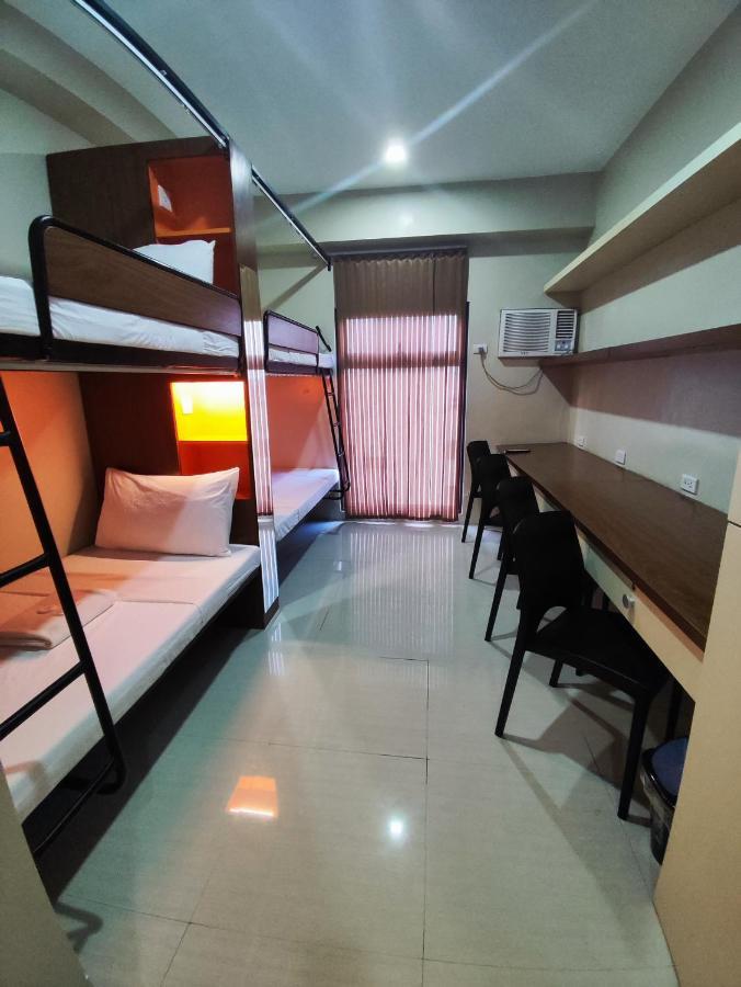 G Square Residences Manila Exterior foto